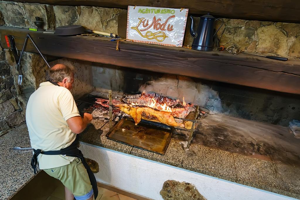 Agriturismo Lu Nodu Greuli Luaran gambar